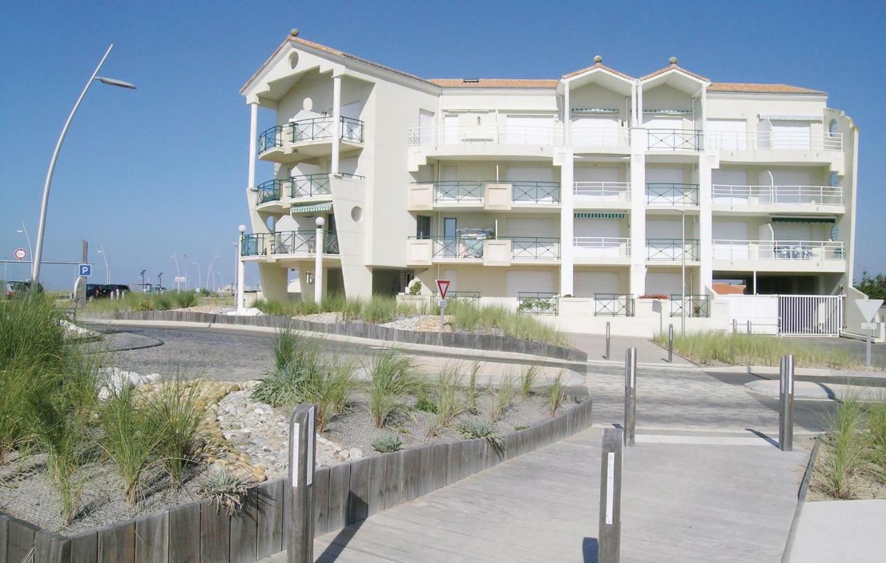 Amazing Apartment In St, Hilaire De Riez Σαιν-Ζαν-ντε-Μον Εξωτερικό φωτογραφία